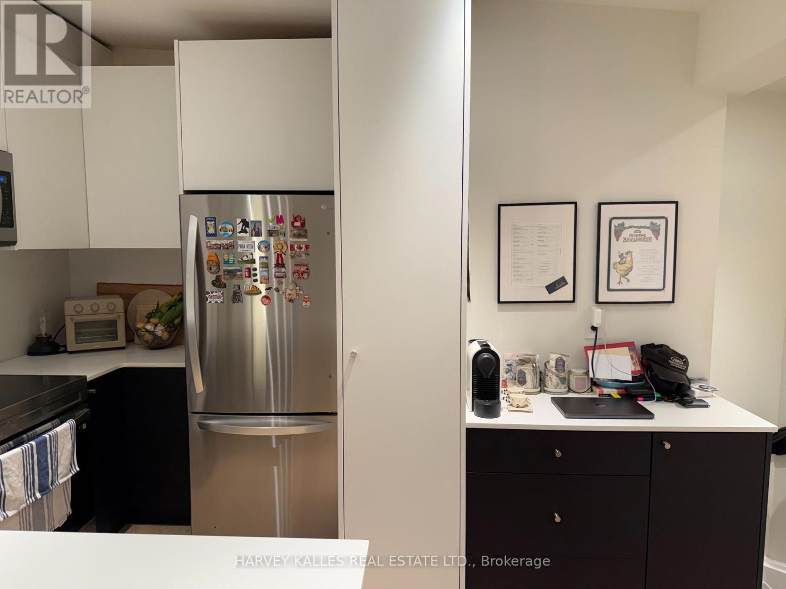 1 - 58 Kenwood Avenue, Toronto, Ontario  M6C 2S2 - Photo 8 - C13715302