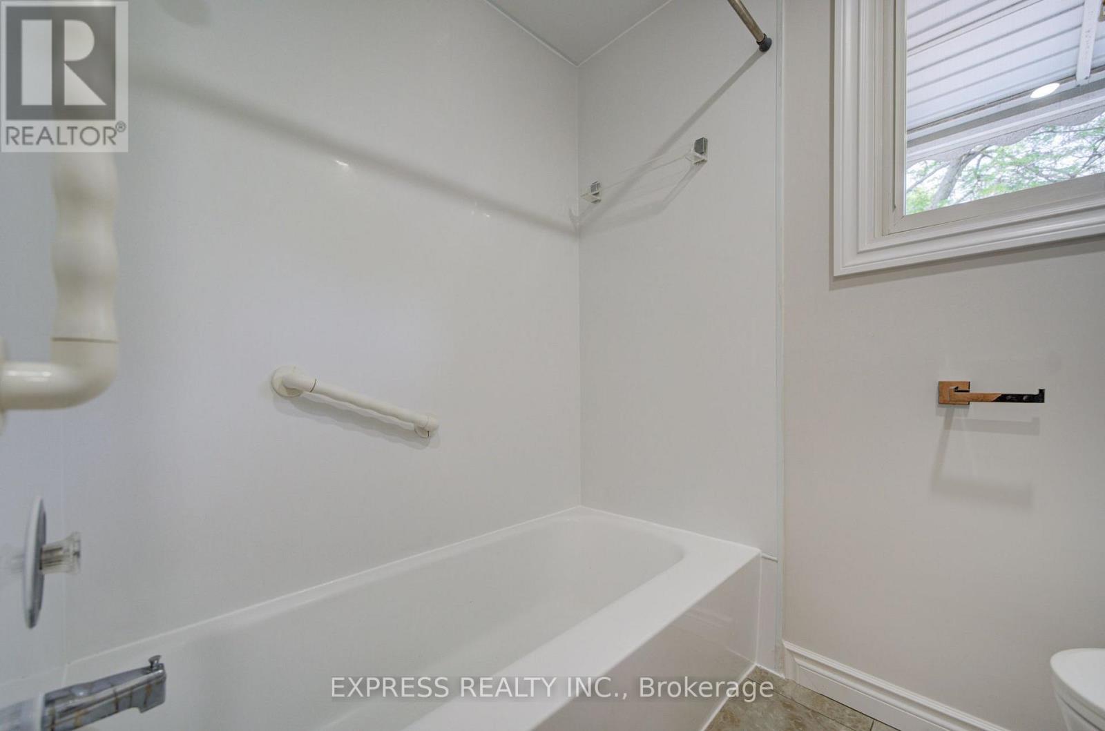 1162 Somerville Street, Oshawa, Ontario  L1G 4K5 - Photo 30 - E13715234