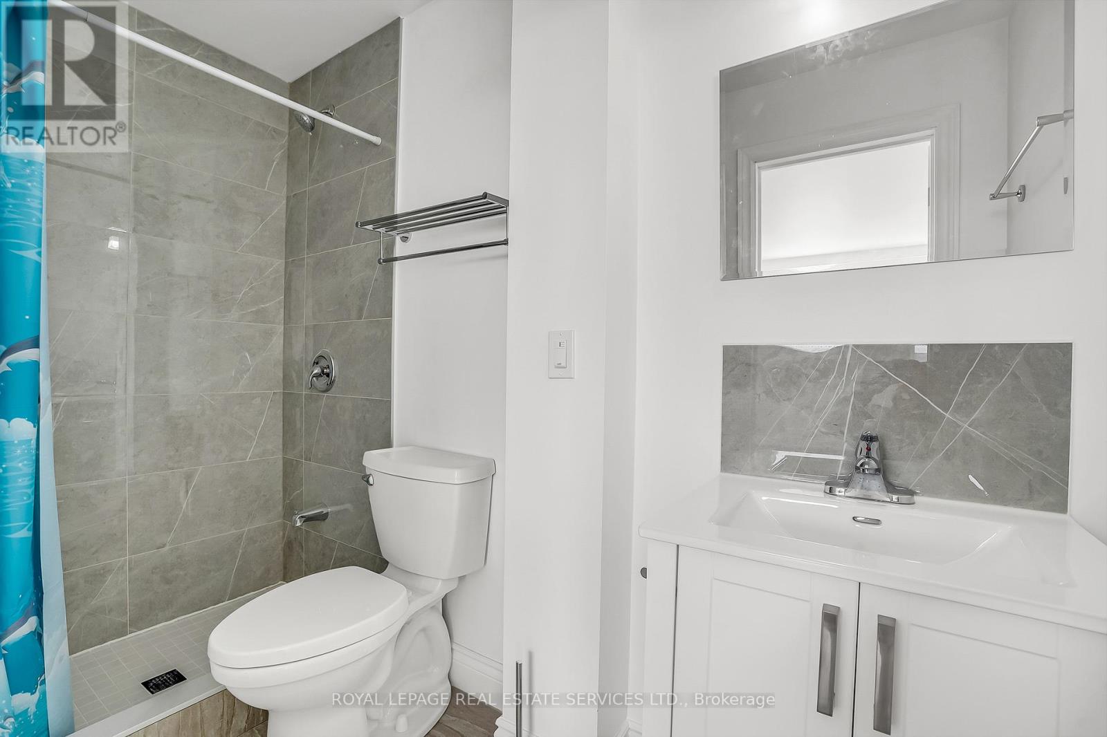301 - 2820 Danforth Avenue, Toronto, Ontario  M4C 1M1 - Photo 7 - E13715242