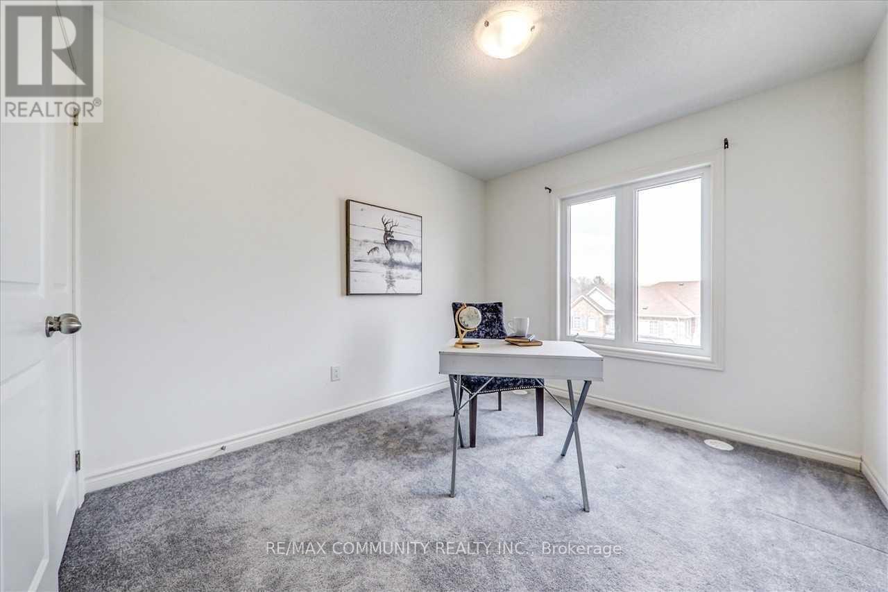 2718 William Jackson Drive, Pickering, Ontario  L1X 0E6 - Photo 25 - E13715278