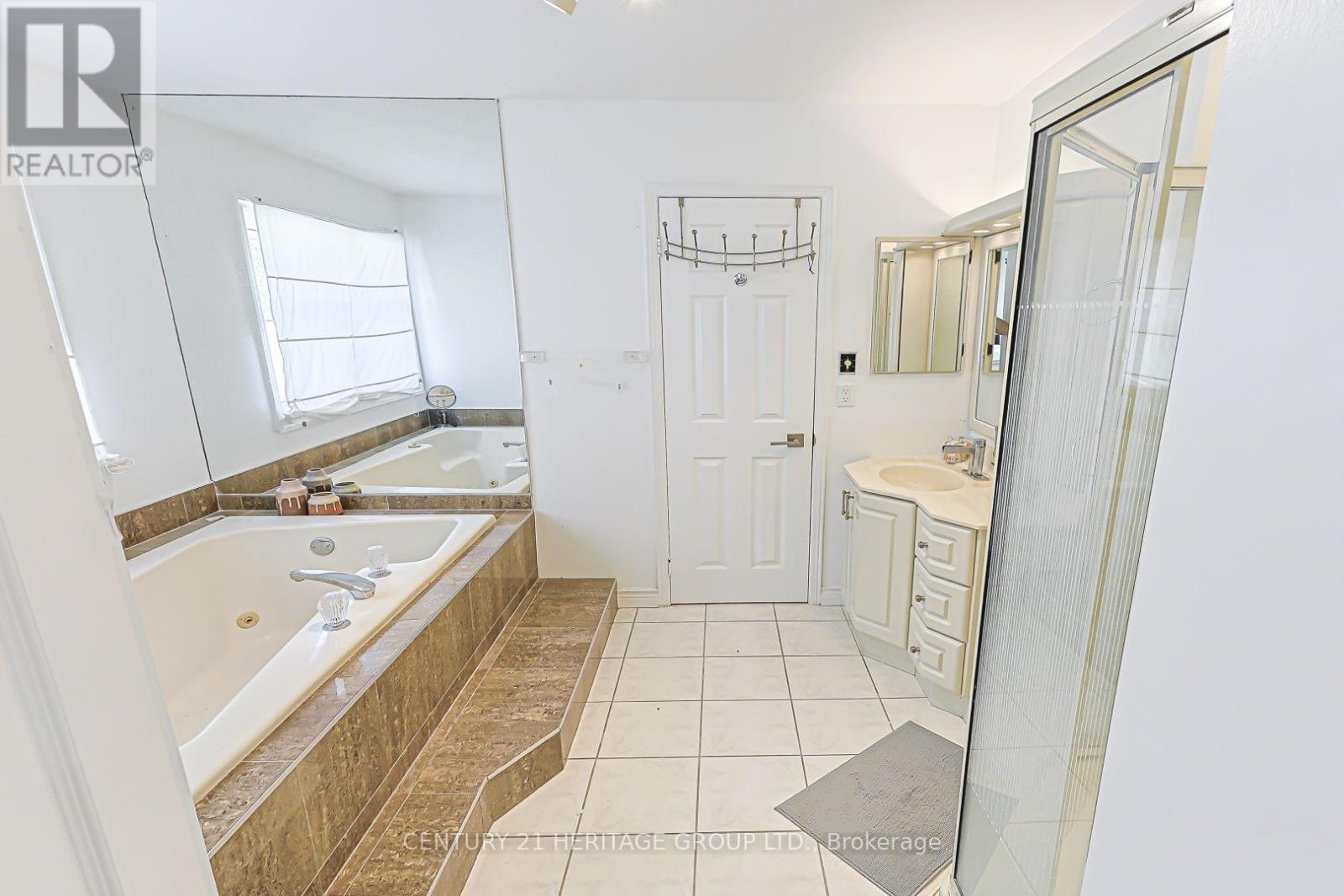 62 Greencroft Crescent, Markham, Ontario  L3R 3Y5 - Photo 21 - N13715196