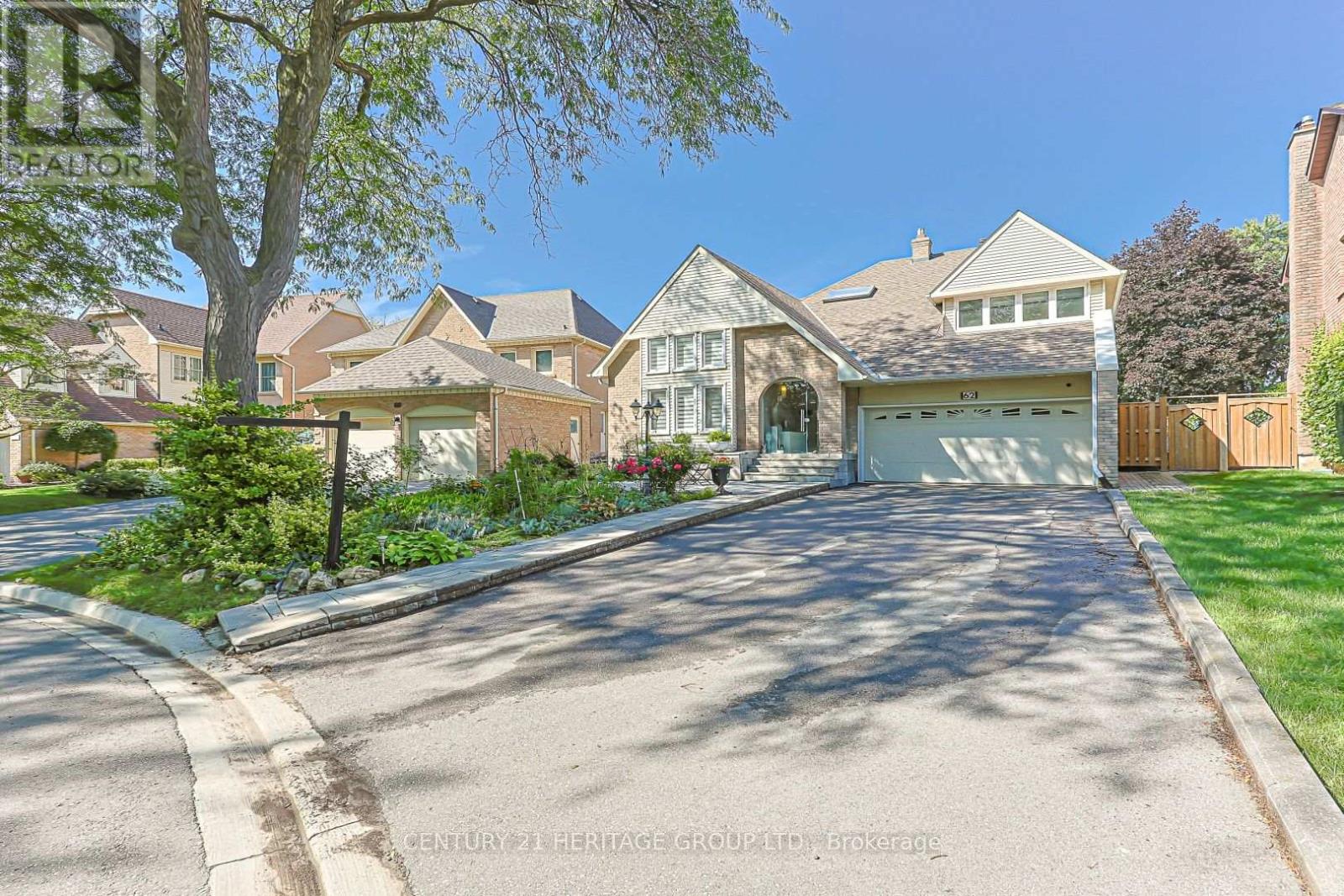 62 Greencroft Crescent, Markham, Ontario  L3R 3Y5 - Photo 4 - N13715196
