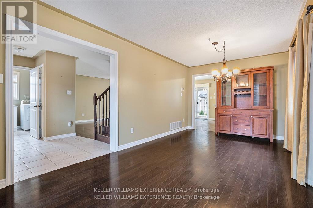 59 Mike Hart Drive, Essa (Angus), Ontario  L0M 1B4 - Photo 33 - N13715206