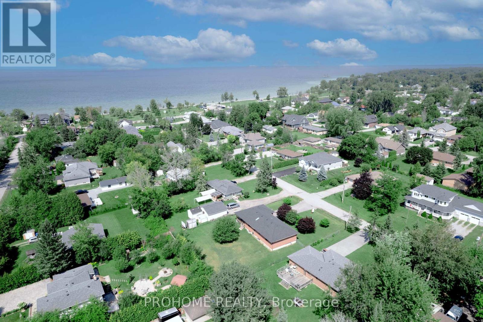 10 Joel Avenue, Georgina, Ontario  L0E 1S0 - Photo 43 - N13715248