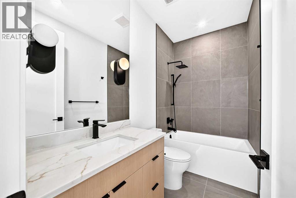 2218 35 Street Sw, Calgary, Alberta  T3X 2X8 - Photo 24 - A2338971