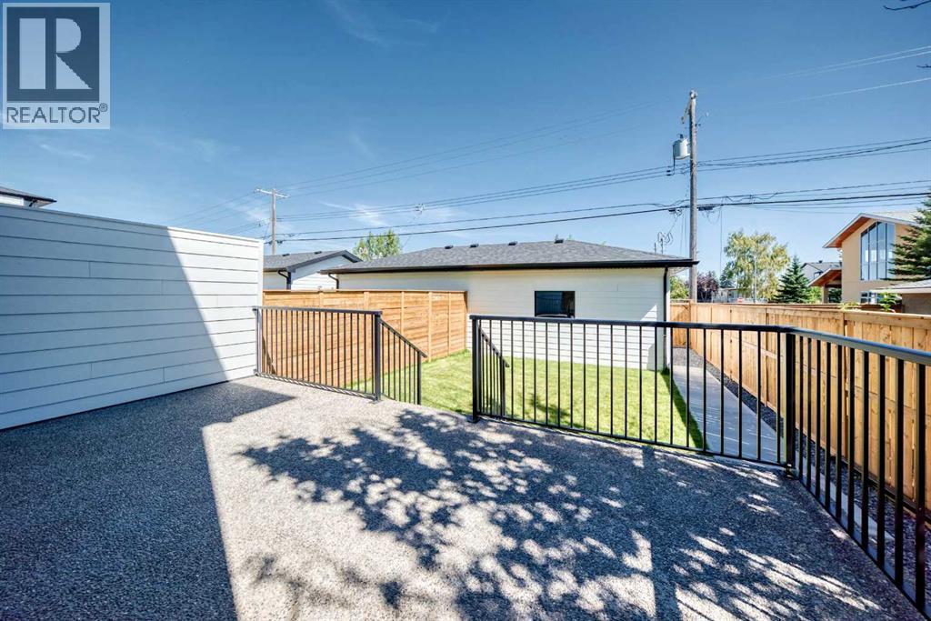 2218 35 Street Sw, Calgary, Alberta  T3X 2X8 - Photo 44 - A2338971