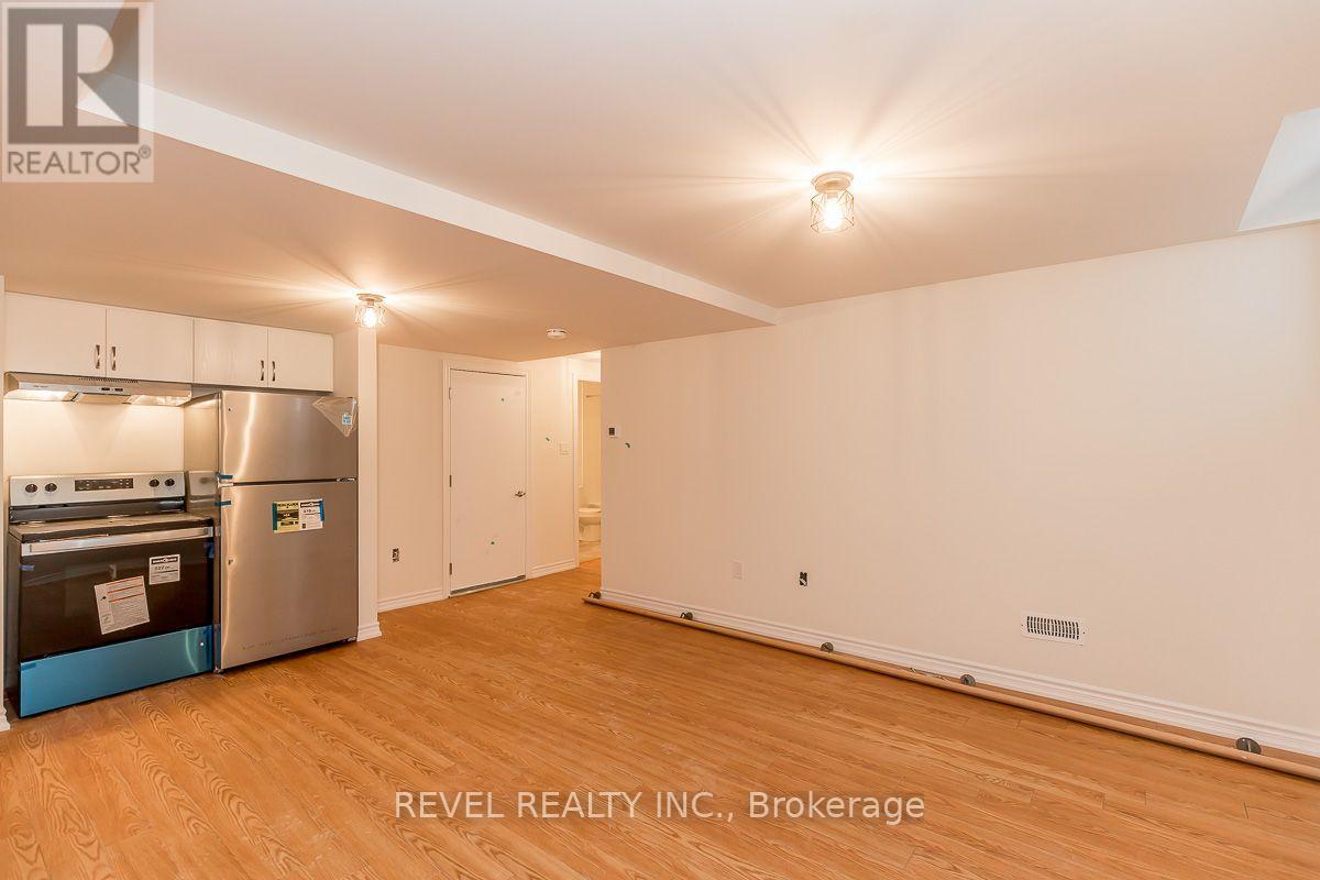 Lower - 86 Nottingham Road, Barrie, Ontario  L9J 0L3 - Photo 2 - S13715180