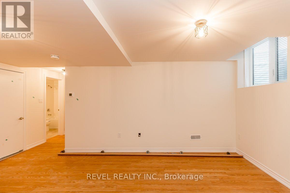 Lower - 86 Nottingham Road, Barrie, Ontario  L9J 0L3 - Photo 6 - S13715180