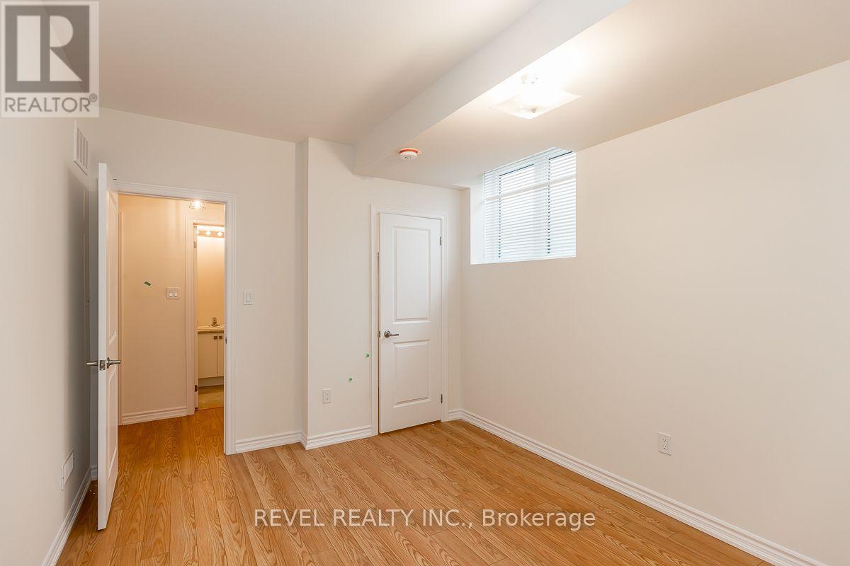 Lower - 86 Nottingham Road, Barrie, Ontario  L9J 0L3 - Photo 8 - S13715180