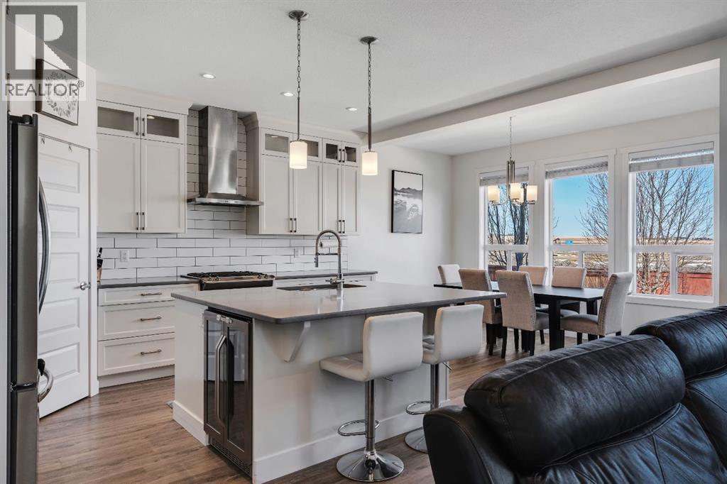 118 REUNION Green NW, Airdrie, Alberta
