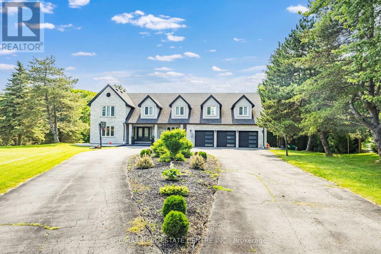 6 Country Lane Drive — photo 2
