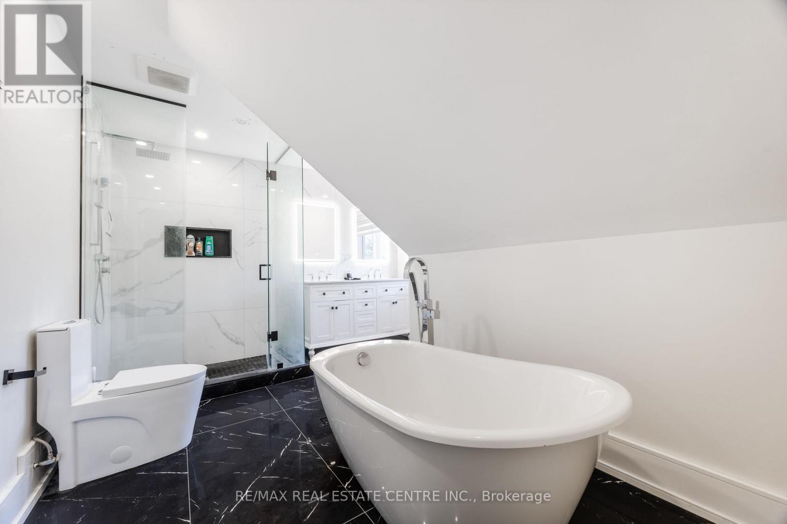 6 Country Lane Drive, Caledon, Ontario  L7E 0B4 - Photo 36 - W13715192