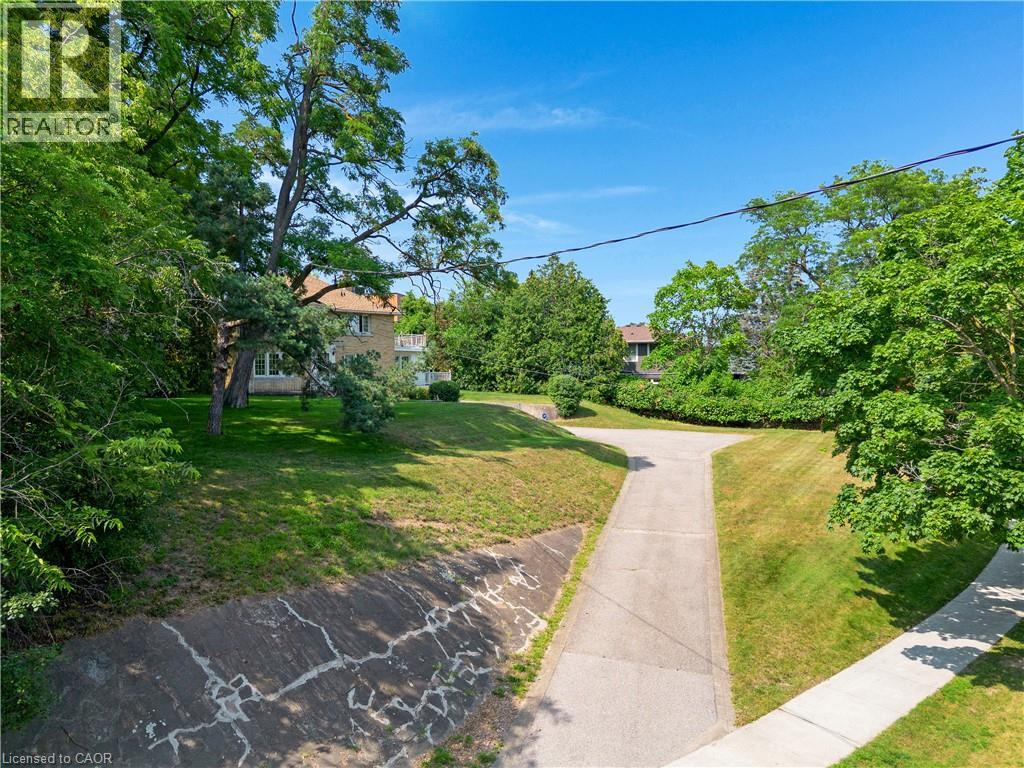 272 Sheldon Avenue N, Kitchener, Ontario  N2A 1G7 - Photo 1 - 40857269
