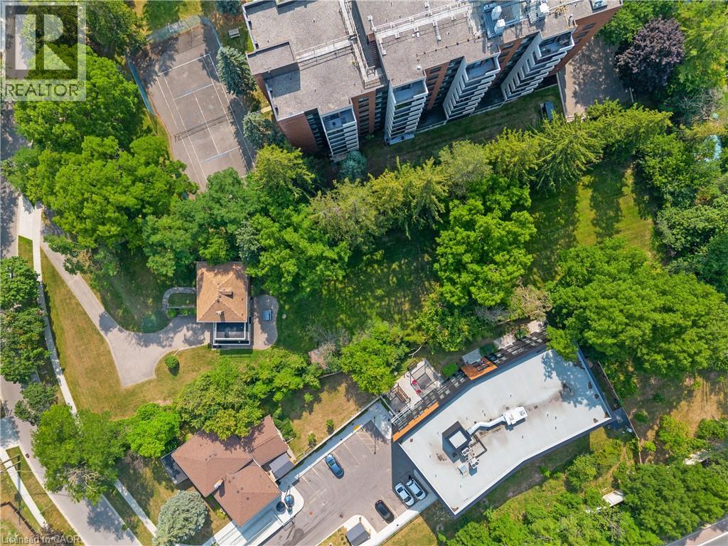 272 Sheldon Avenue N, Kitchener, Ontario  N2A 1G7 - Photo 14 - 40857269
