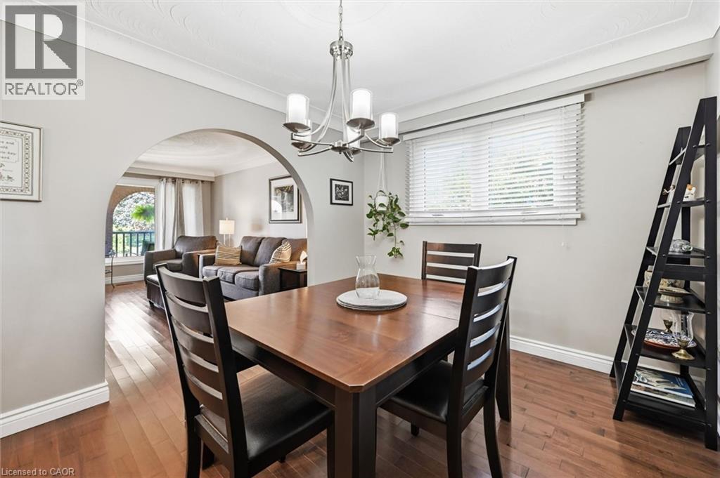 309 Hawkridge Avenue, Hamilton, Ontario  L9C 3L1 - Photo 8 - 40858187