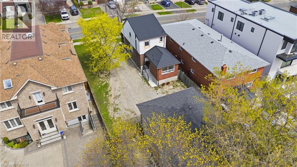 1049 Glencairn Avenue, North York, Ontario  M6B 2B1 - Photo 5 - 40858215