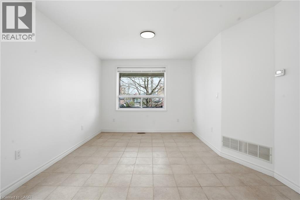 1049 Glencairn Avenue, North York, Ontario  M6B 2B1 - Photo 9 - 40858397