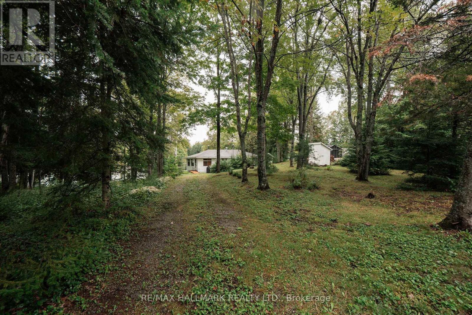 1124 COMFORT DRIVE, Highlands East, Ontario