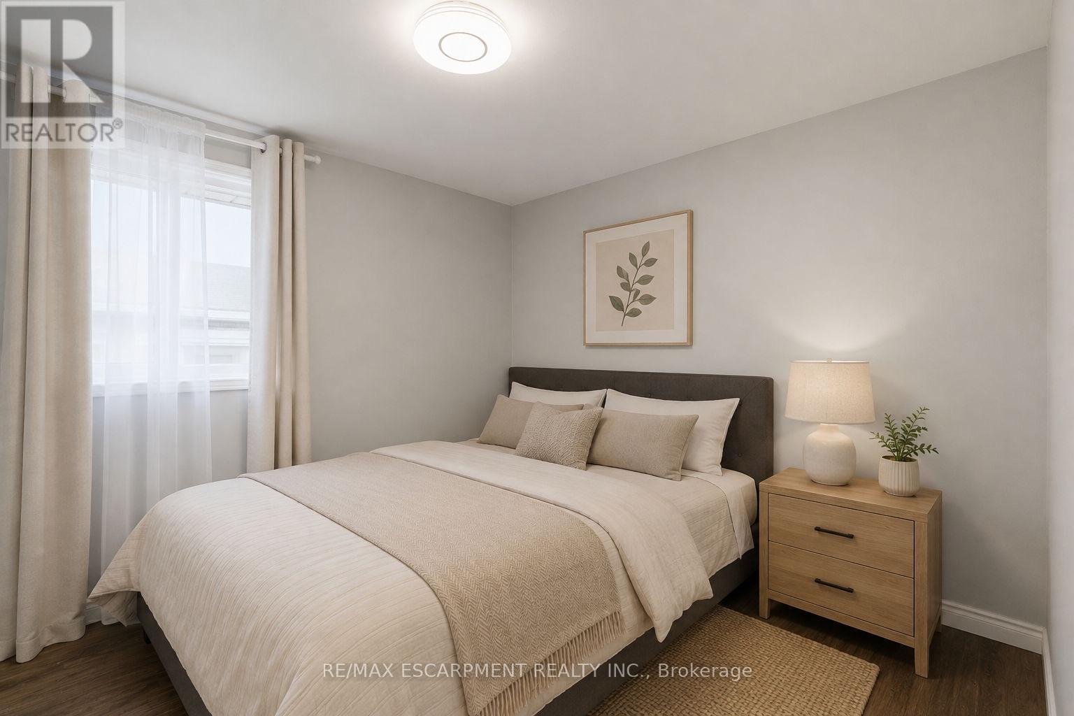 58 Vanier Place, St. Thomas, Ontario  N5R 5S6 - Photo 24 - X13715238