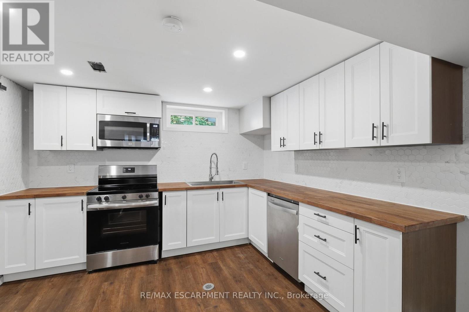 58 Vanier Place, St. Thomas, Ontario  N5R 5S6 - Photo 31 - X13715238