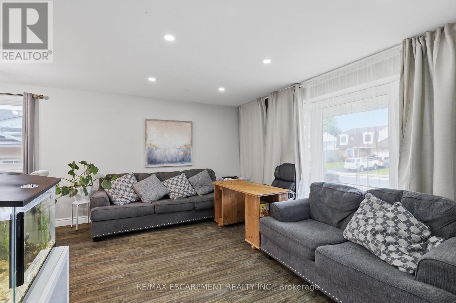 58 Vanier Place, St. Thomas, Ontario  N5R 5S6 - Photo 7 - X13715238