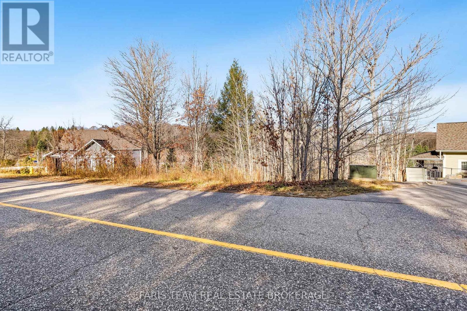 19 Deerhurst Highlands Drive, Huntsville, Ontario  P1H 1B1 - Photo 3 - X13715290