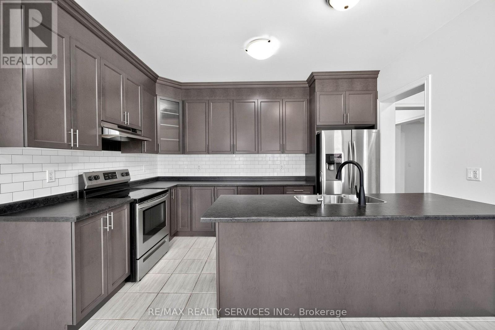 1149 Upper Thames Drive, Woodstock, Ontario  N4T 0L4 - Photo 18 - X13715304