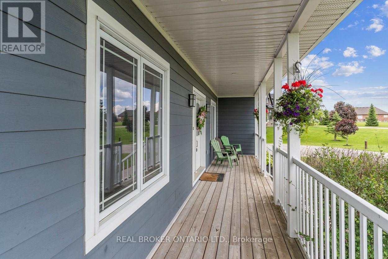 27 Bagshaw Crescent, Uxbridge, Ontario  L9P 0A9 - Photo 4 - N13479820