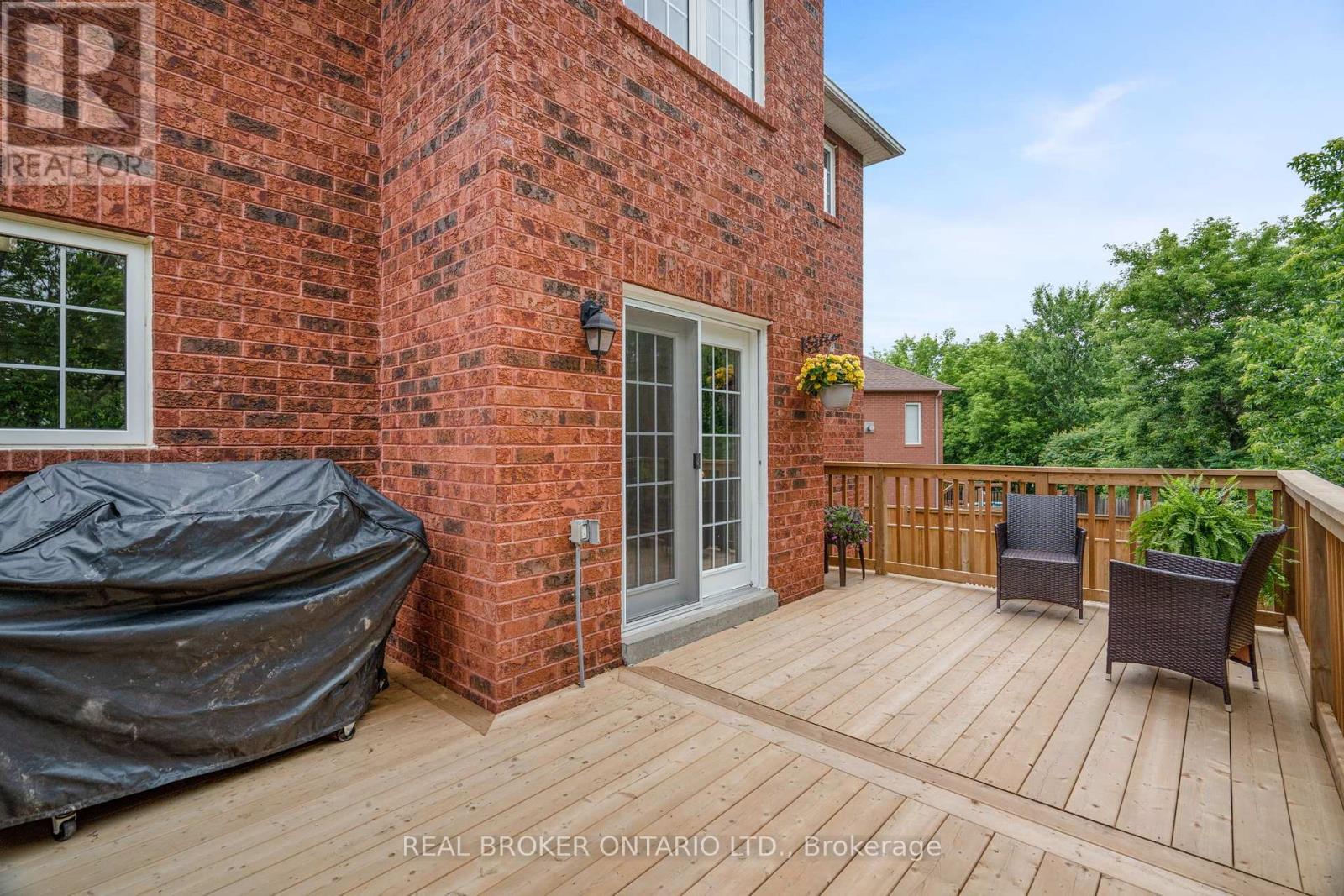 118 Bayview Avenue, Georgina, Ontario  L4P 2S9 - Photo 21 - N13488896