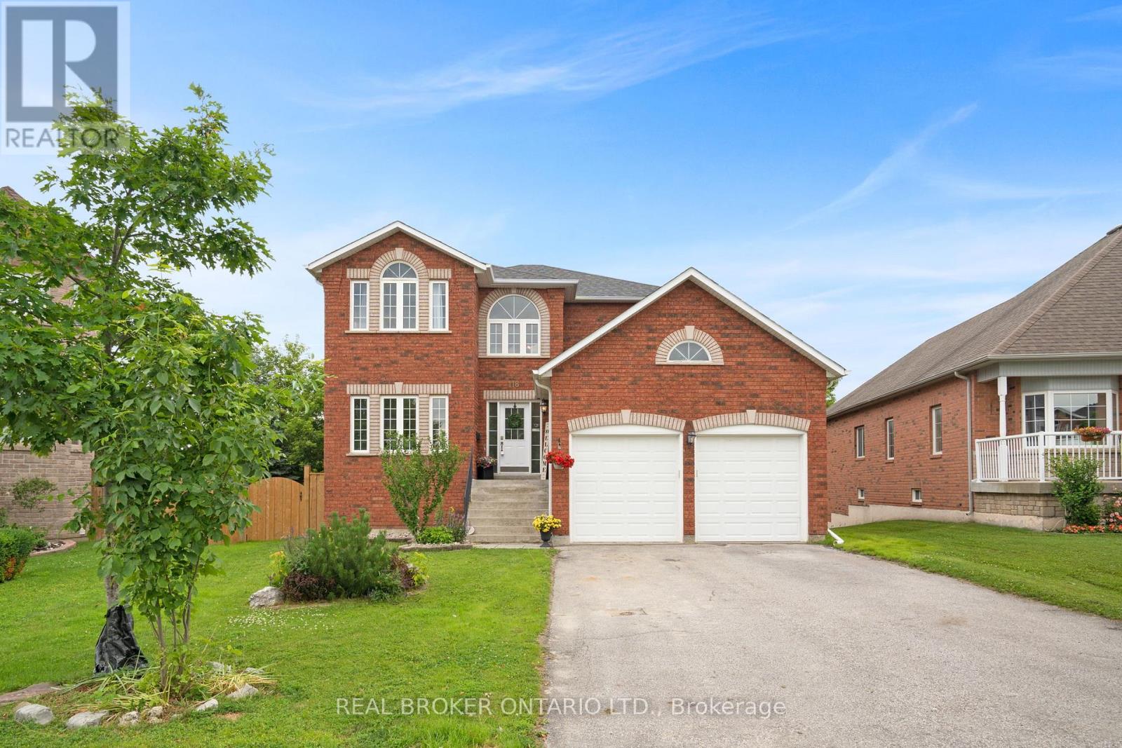 118 Bayview Avenue, Georgina, Ontario  L4P 2S9 - Photo 2 - N13488896
