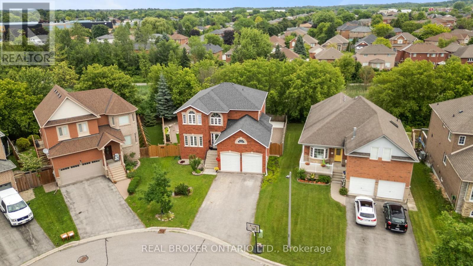 118 Bayview Avenue, Georgina, Ontario  L4P 2S9 - Photo 3 - N13488896