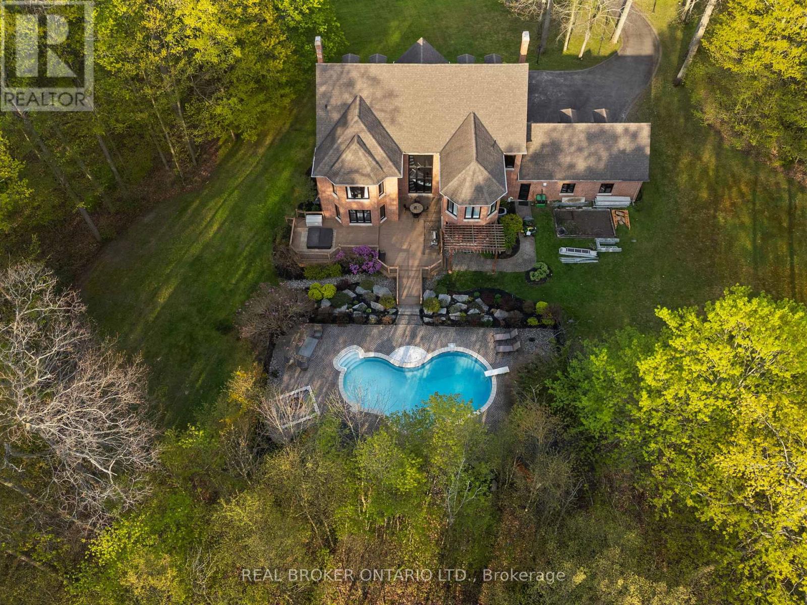 10 Oakview Place, Uxbridge, Ontario  L9P 0L1 - Photo 49 - N13538568