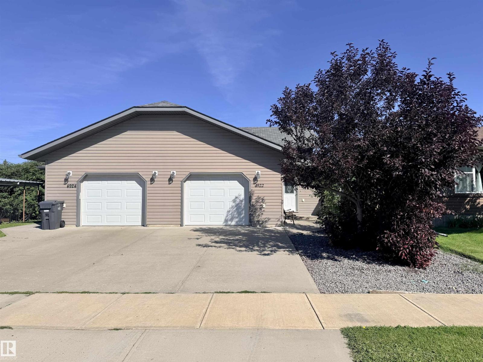 4922 46 AV, St. Paul Town, Alberta
