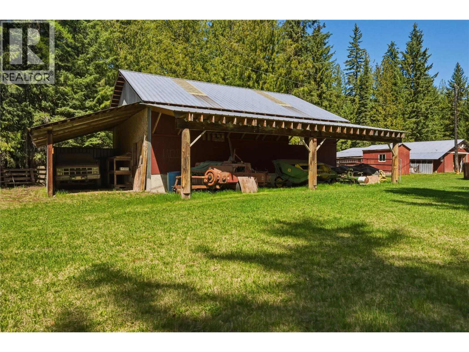 1215 Trinity Valley Road, Lumby, British Columbia  V0E 2G4 - Photo 50 - 10384157