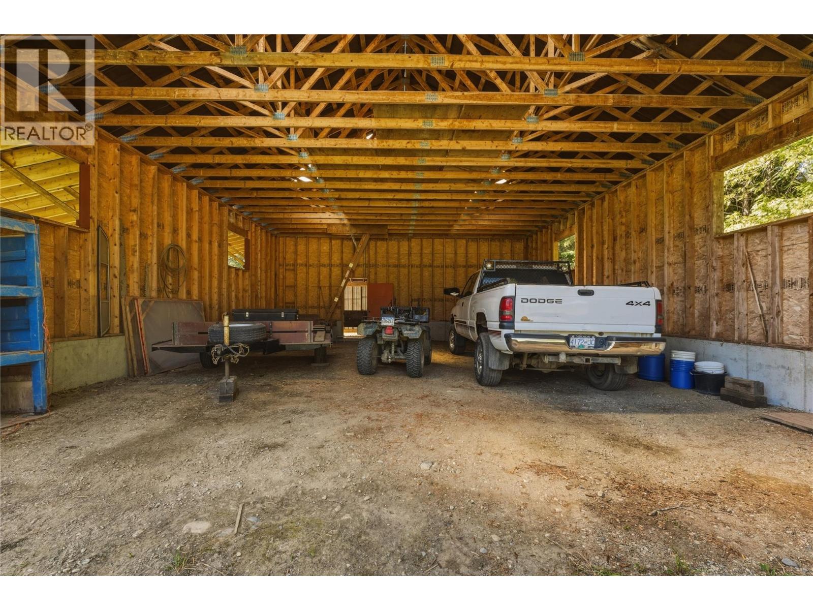 1215 Trinity Valley Road, Lumby, British Columbia  V0E 2G4 - Photo 49 - 10384157