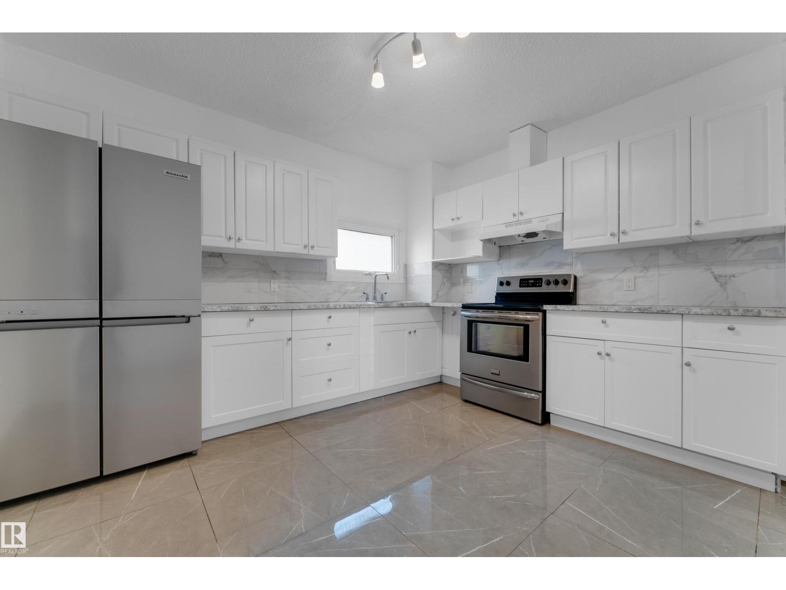 12116 81 St NW, Edmonton, Alberta  T5B 2T1 - Photo 11 - E4505633