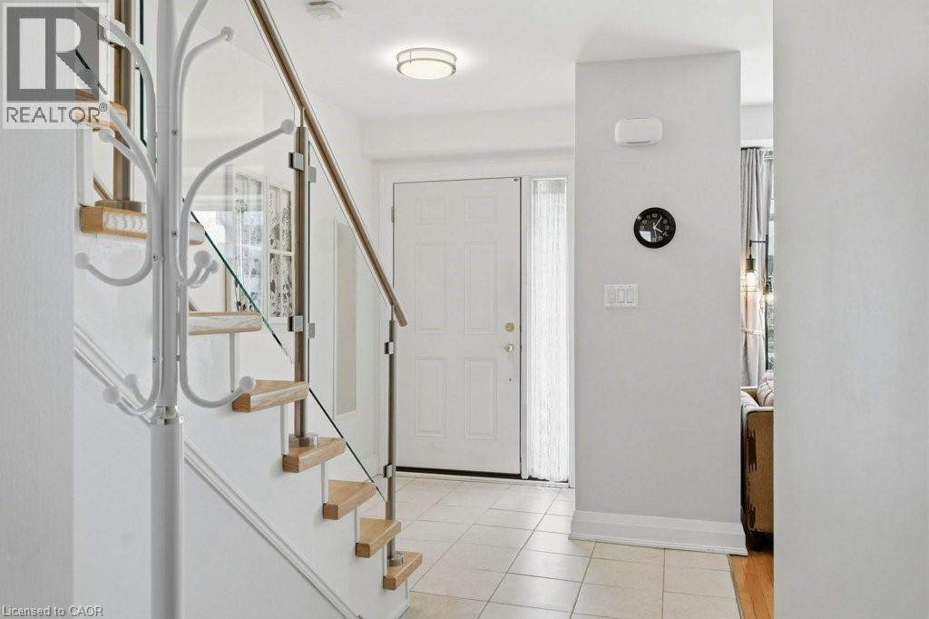 1402 Ghent Avenue, Burlington, Ontario  L7S 1W8 - Photo 5 - 40829425