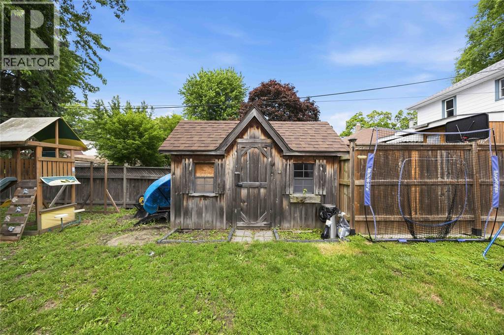 251 Harkness Street, Sarnia, Ontario  N7T 3H5 - Photo 40 - 26016181