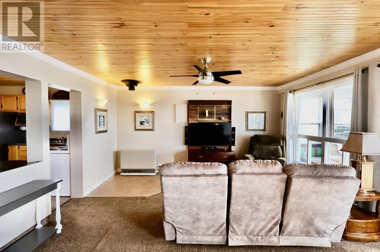 1760 Pineshores Rd, Goulais, Ontario  P0S 1E0 - Photo 15 - SM262314