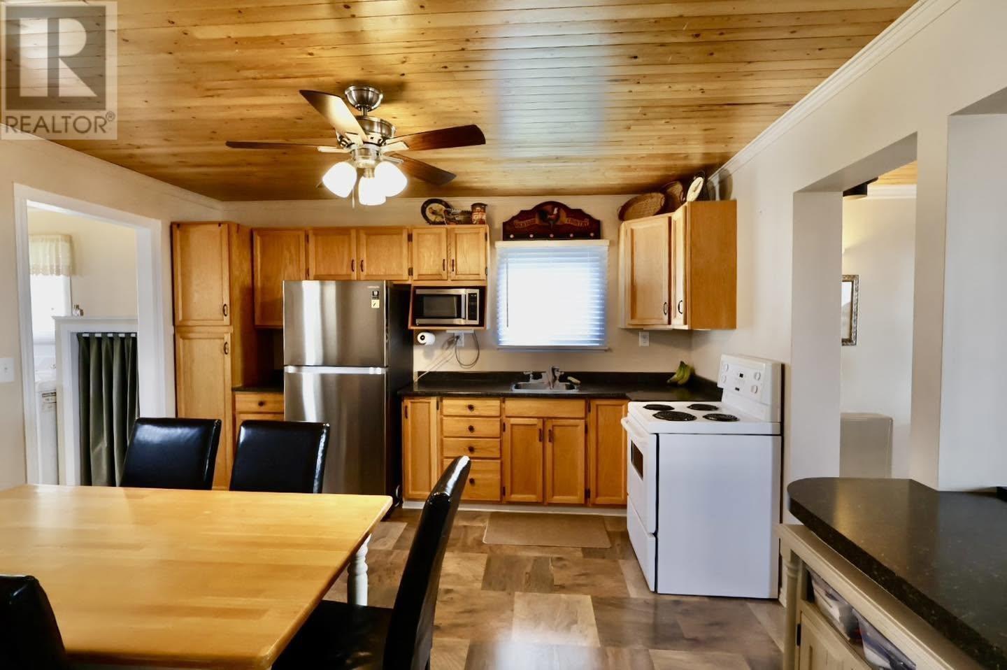 1760 Pineshores Rd, Goulais, Ontario  P0S 1E0 - Photo 9 - SM262314