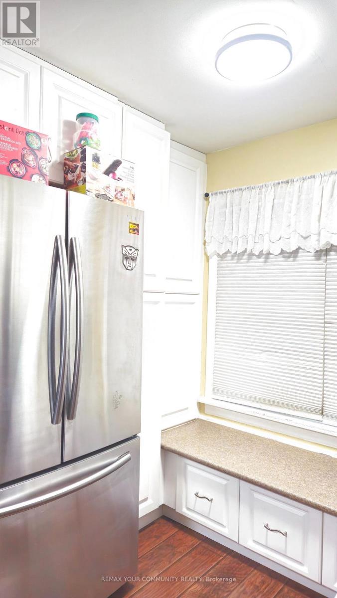 520 Cromwell Avenue, Oshawa, Ontario  L1J 4V4 - Photo 6 - E13715118