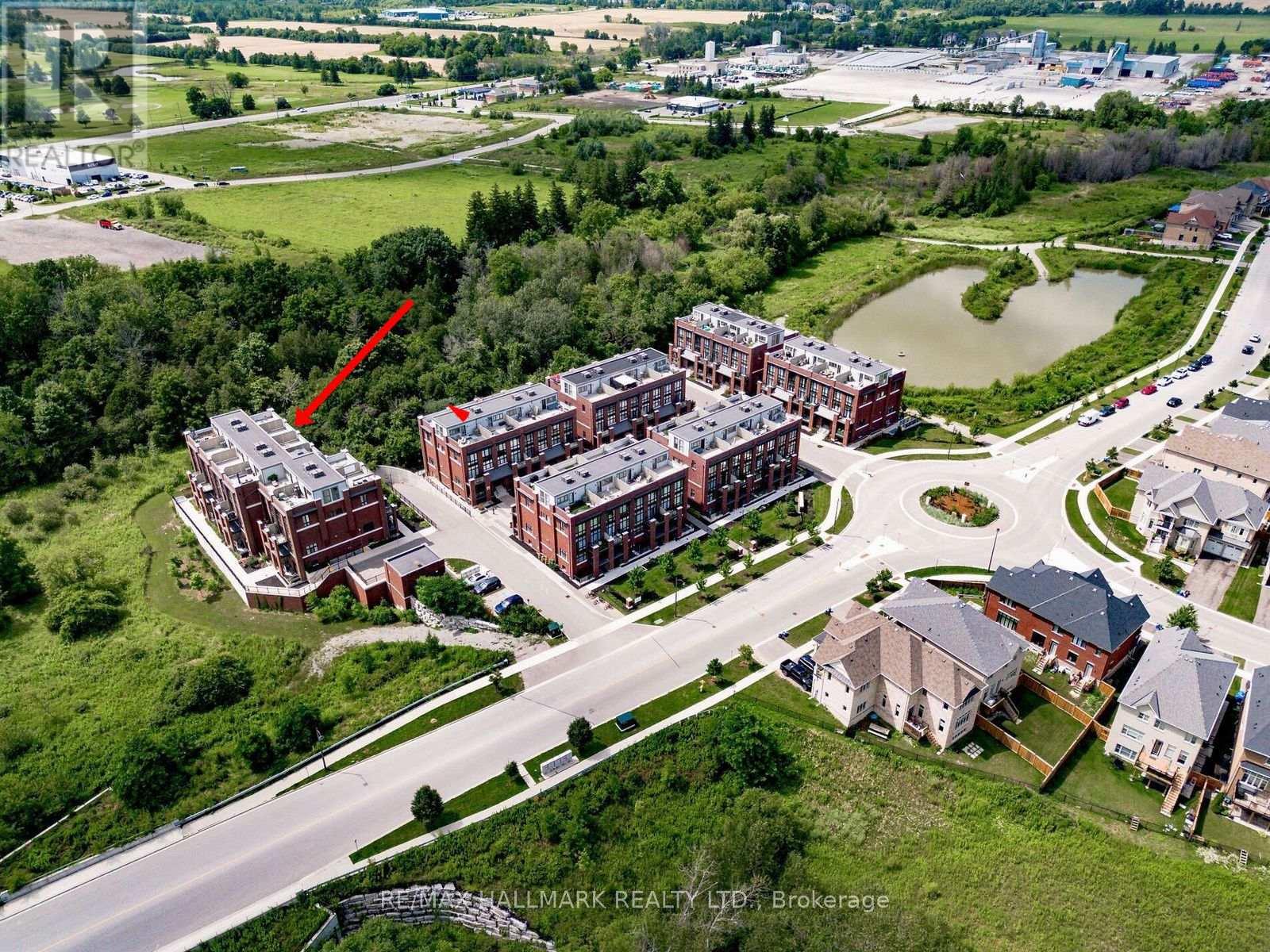 302 - 2 LINSMORE PLACE, Whitchurch-Stouffville, Ontario