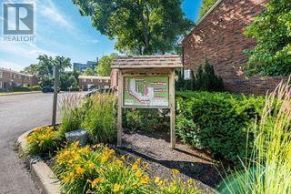 46 - 3065 LENESTER DRIVE Mississauga (Erindale) Ontario Canada L5C2B8 4