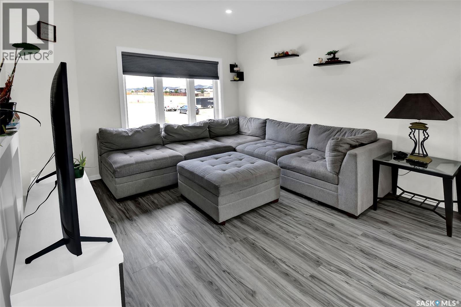 500 Froese Street, Warman, Saskatchewan  S0K 4S3 - Photo 4 - SK046737