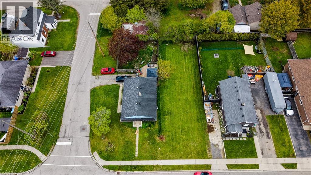 428 Eagle Street S, Cambridge, Ontario  N3H 1E7 - Photo 4 - 40829921