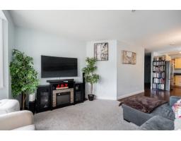 206 19774 56 AVENUE, Langley, British Columbia