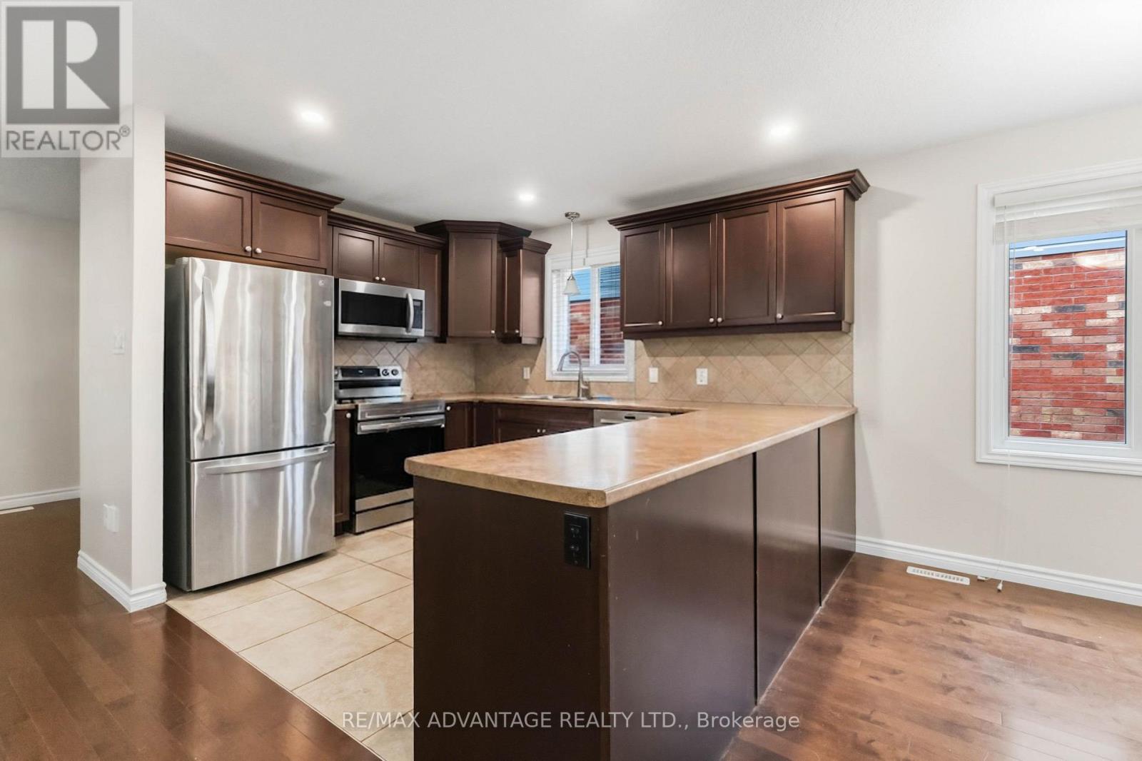 6 - 400 Skyline Avenue, London North, Ontario  N5X 0B3 - Photo 5 - X13715358