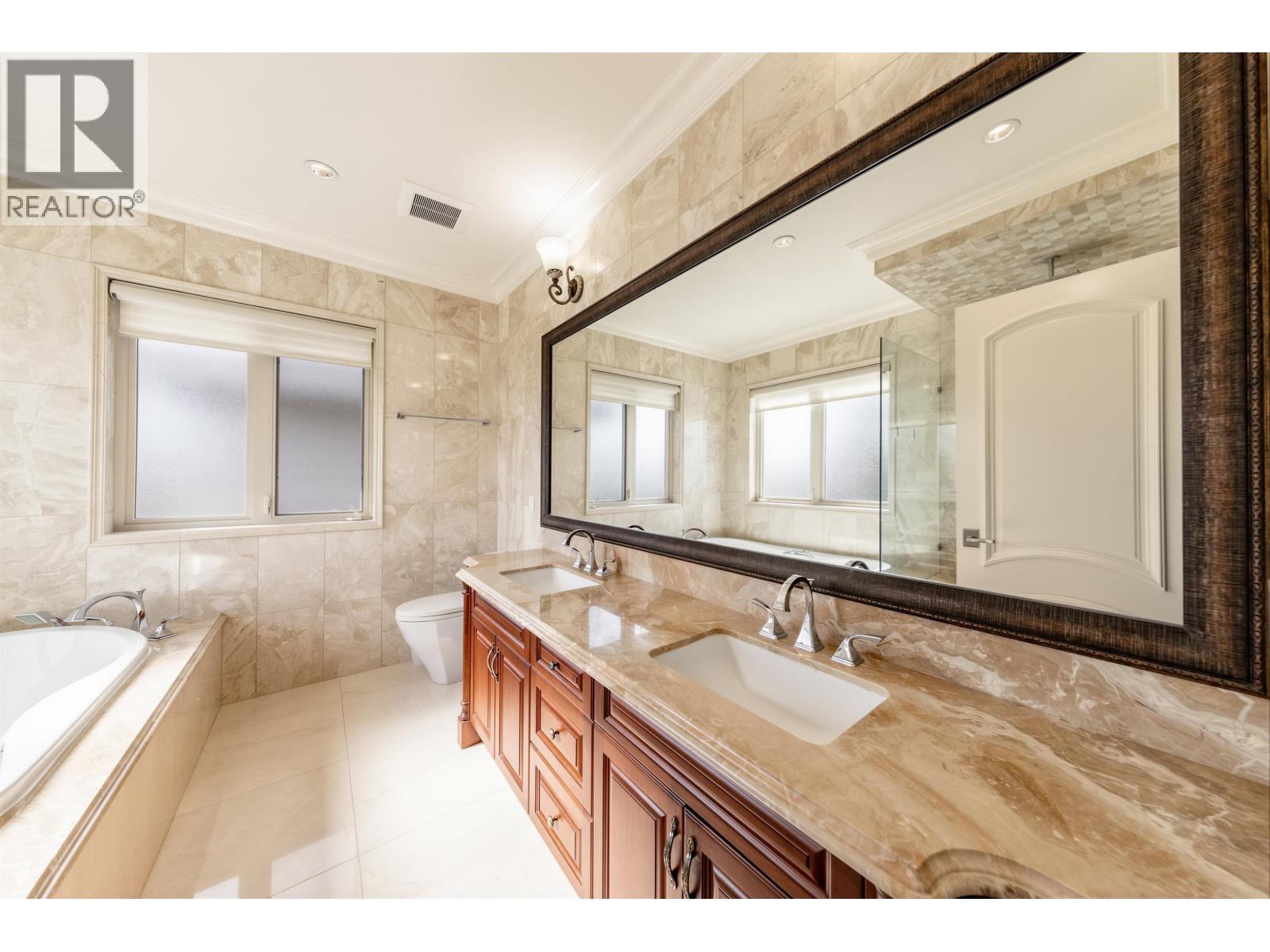 172 W 46th Avenue, Vancouver, British Columbia  V5Y 2W9 - Photo 6 - R3158764