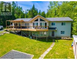 36 Poplar Bay RD, Kenora, Ontario