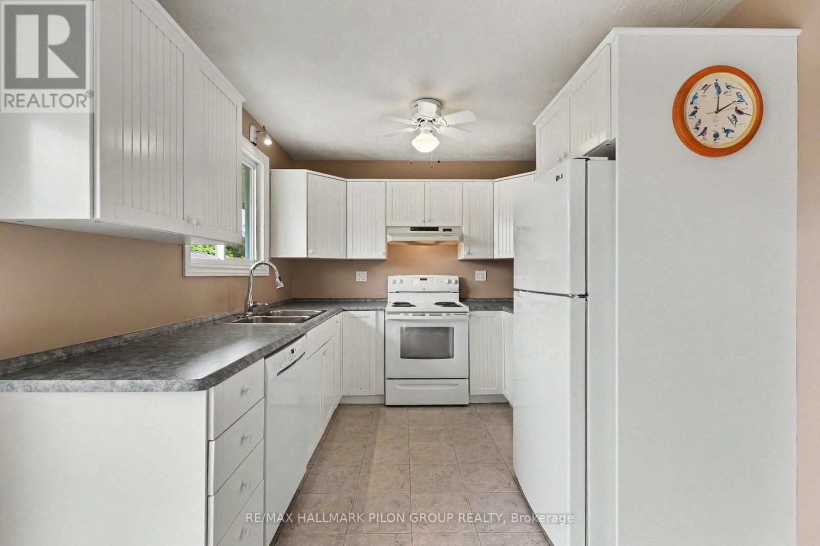 496 Tisdale Crescent, Ottawa, Ontario  K1J 7A6 - Photo 10 - X13715364